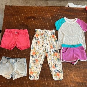 Size 4T bundle of bottoms